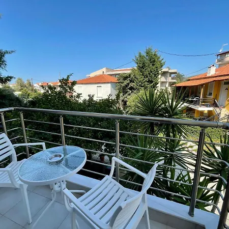 アパート Vana & *